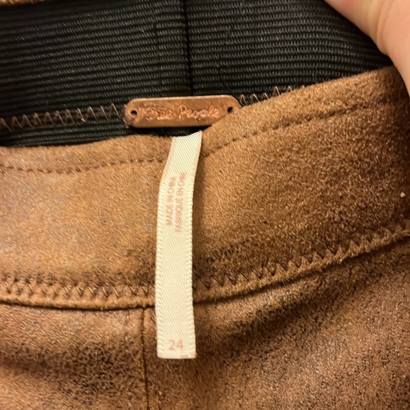 Free people Brown Faux suede Leggings size 24 - Picture 2 of 9